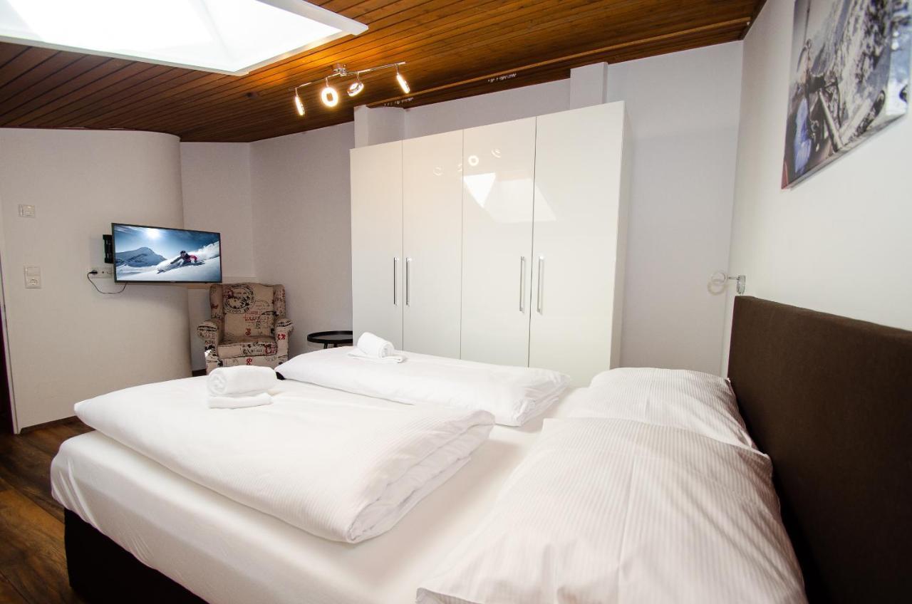 Penthouse Eightyone By All In One Apartments Kaprun Exterior photo