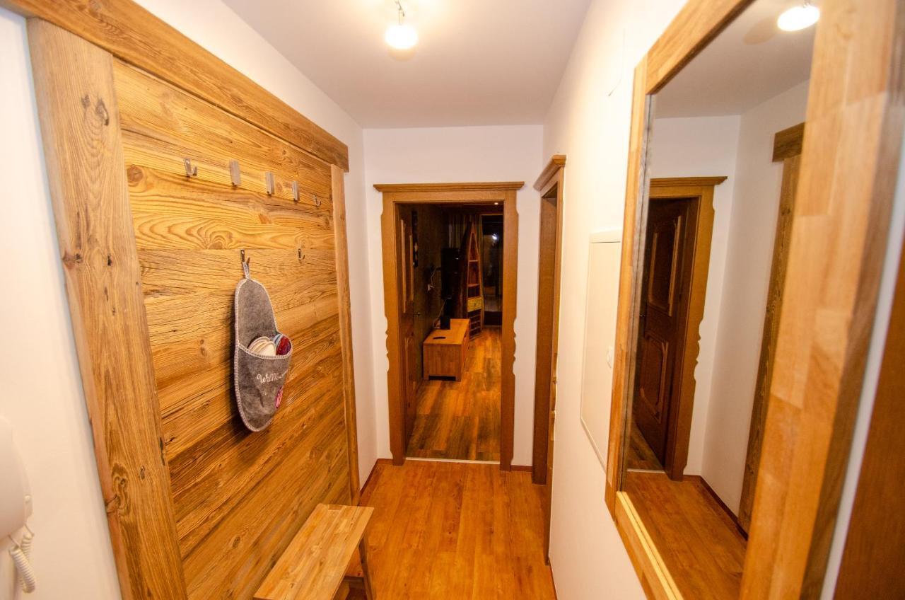 Penthouse Eightyone By All In One Apartments Kaprun Exterior photo